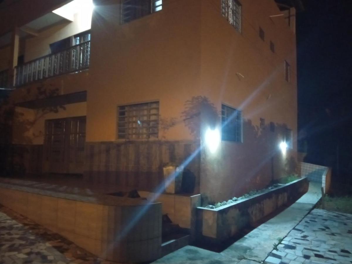 Aparthotel Familia Meireles Luziânia 外观 照片